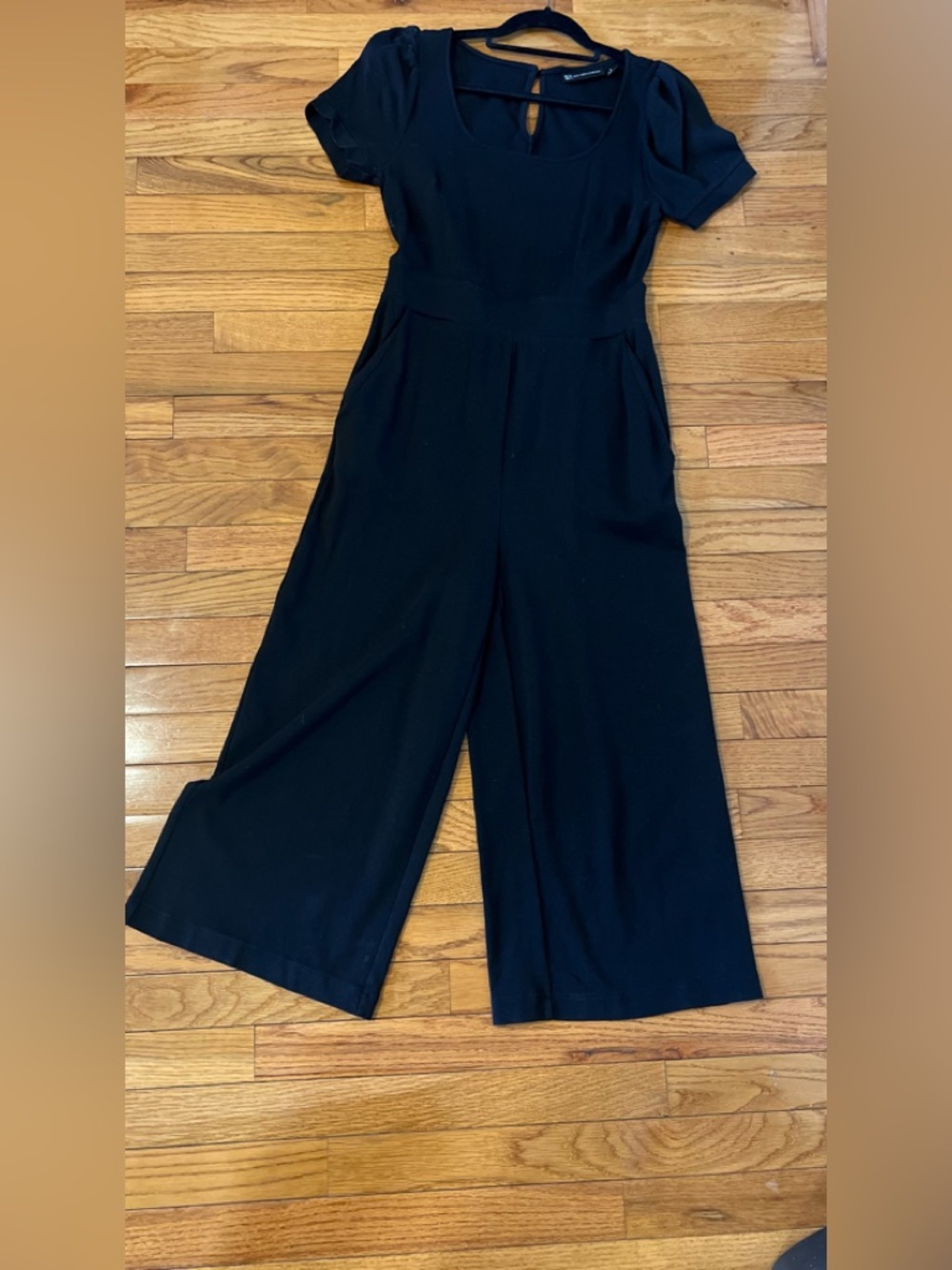 New York & Company Black Short-Sleeve Wide-Leg Jumpsuit
